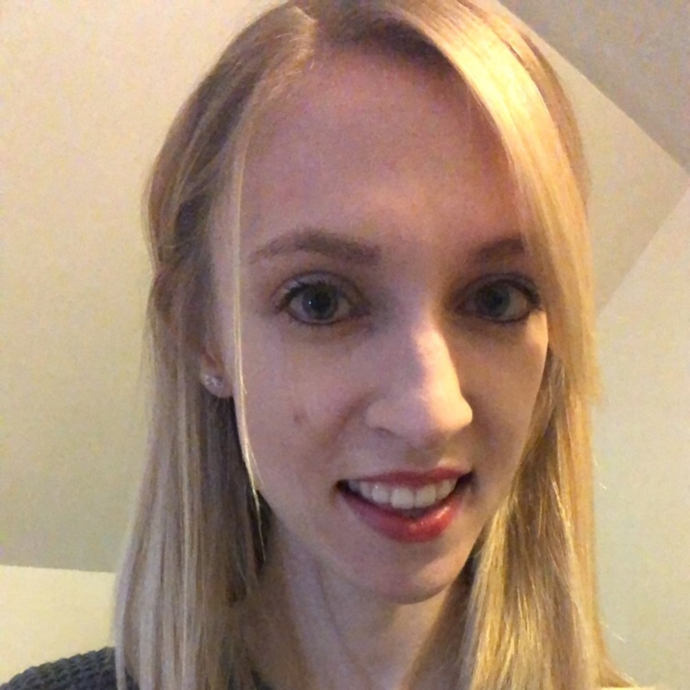 Meet your Posher, Alyssa